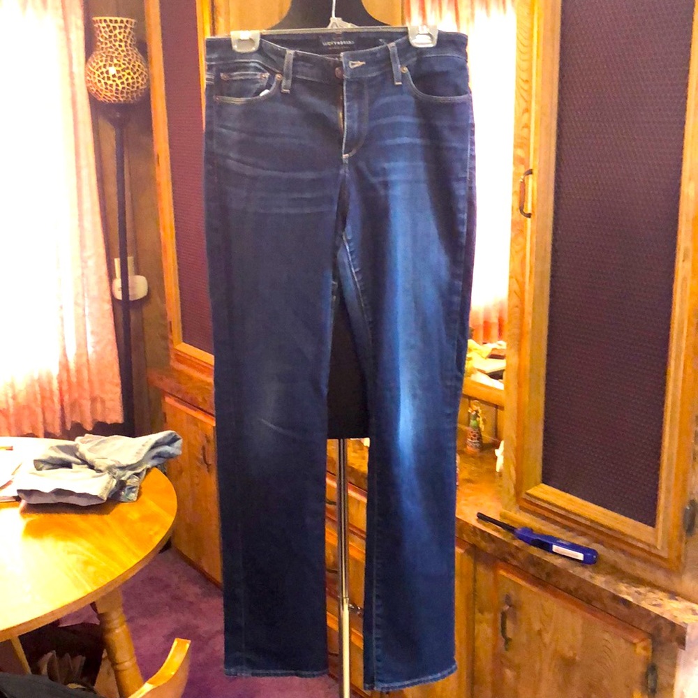Great pair of Lucky Brand Regular Jeans size 12/31